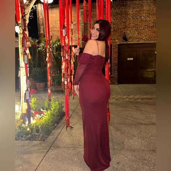 WINDSOR burgundy gown mesh long sleeve bralette corset maxi dress Large - Picture 4 of 5